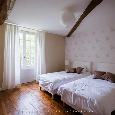 住宿加早餐酒店 Le Moulin De Bois Coutant 3*